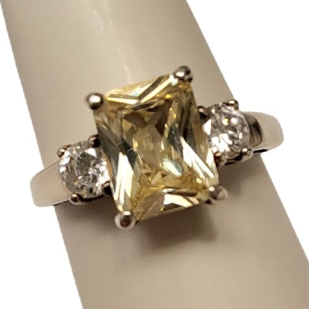 Sterling Silver | Yellow Cubic Zirconia Cocktail Ring | Size 9